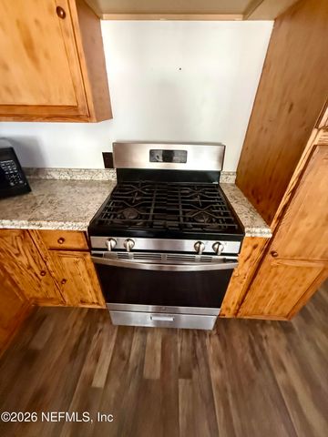 109 MARTINDALE Avenue, Interlachen, FL 32148