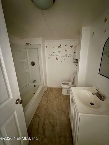 109 MARTINDALE Avenue, Interlachen, FL 32148