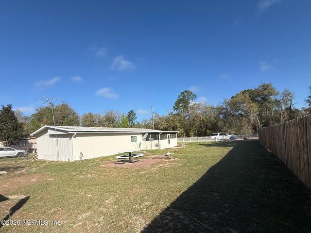 109 MARTINDALE Avenue, Interlachen, FL 32148