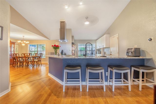 194 S LAKE MARIAM DRIVE, Winter Haven, FL 33884