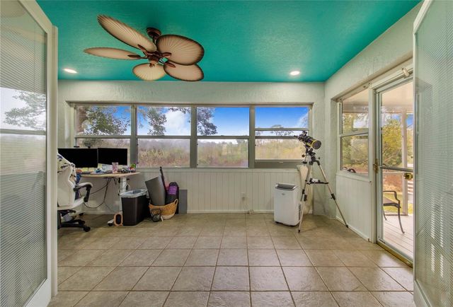 194 S LAKE MARIAM DRIVE, Winter Haven, FL 33884