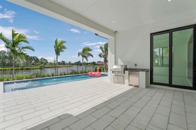 207 SE Bella Strano, Port St. Lucie, Port St Lucie, FL 34984