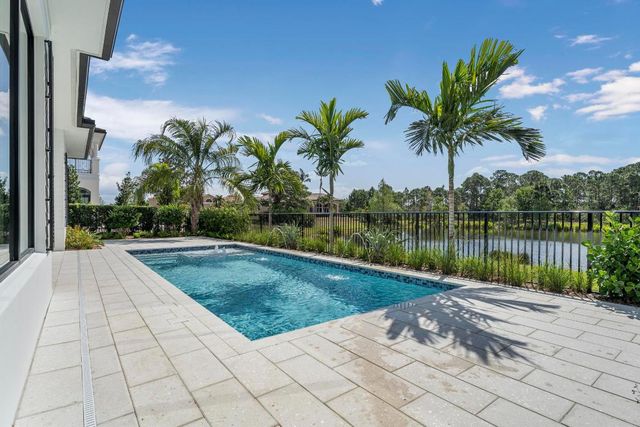 207 SE Bella Strano, Port St. Lucie, Port St Lucie, FL 34984