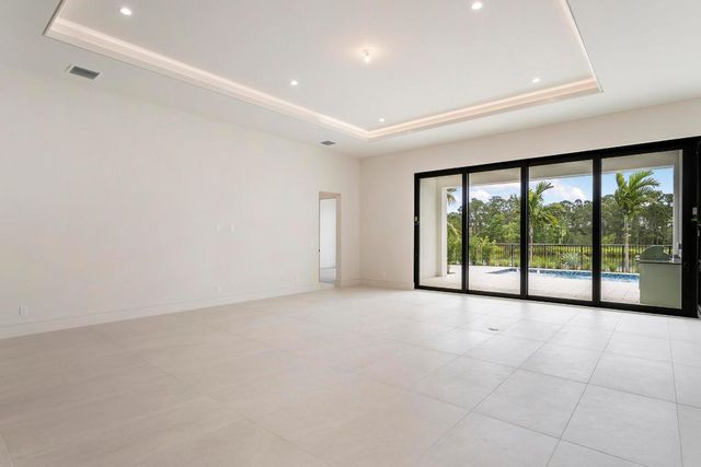 207 SE Bella Strano, Port St. Lucie, Port St Lucie, FL 34984