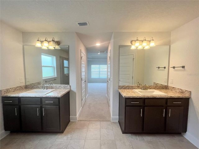 16662 NE 23RD AVENUE, Summerfield, FL 34491