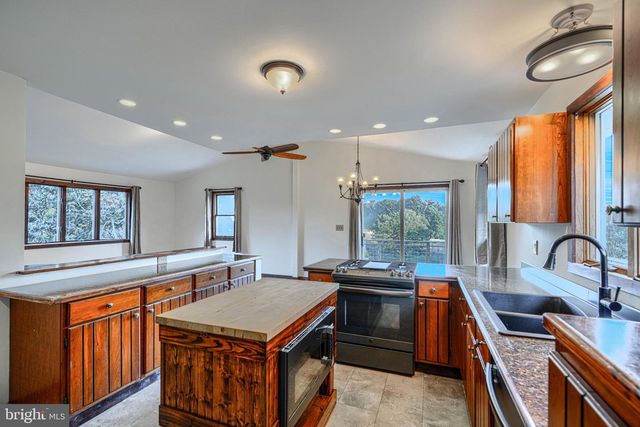 20408 OLD YORK RD, White Hall, MD 21161