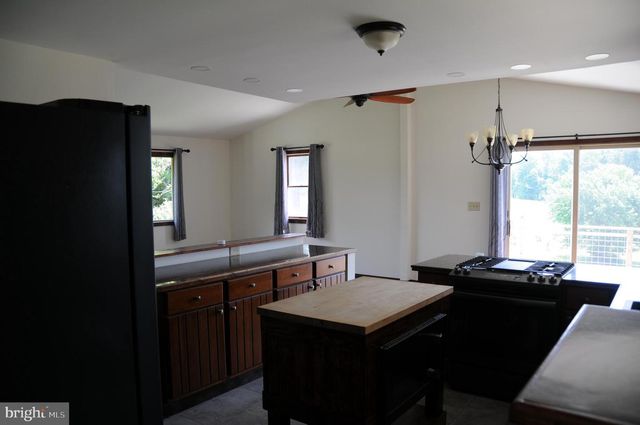20408 OLD YORK RD, White Hall, MD 21161