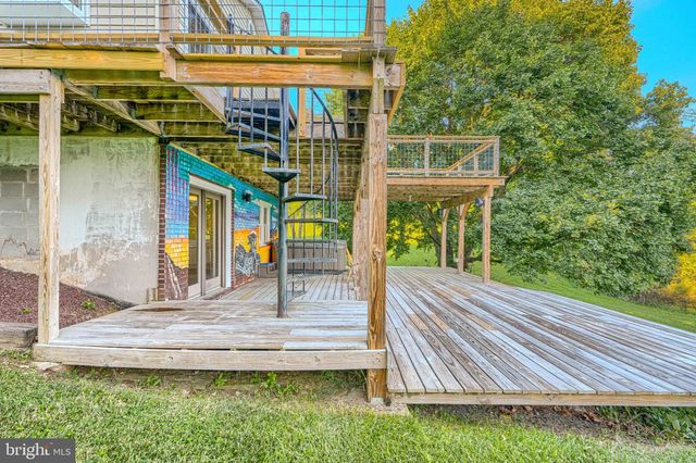 20408 OLD YORK RD, White Hall, MD 21161