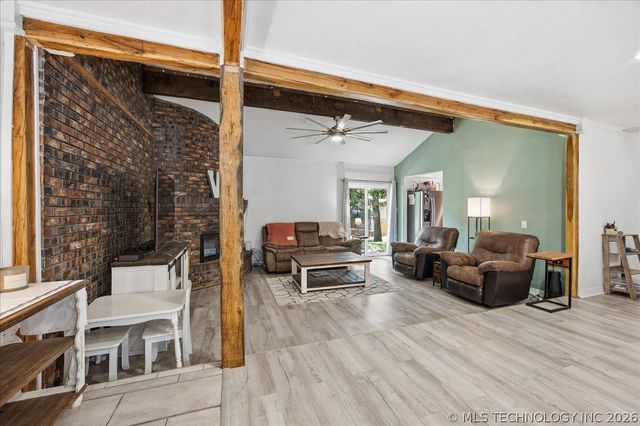 334 Spruce Court, Sand Springs, OK 74063