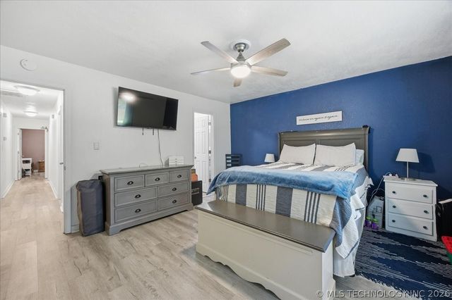 334 Spruce Court, Sand Springs, OK 74063