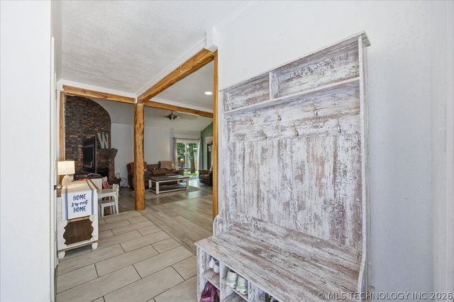 334 Spruce Court, Sand Springs, OK 74063