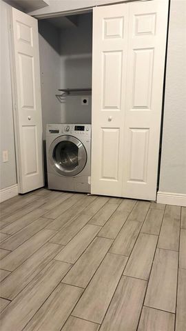 2519 39TH AVENUE N, St Petersburg, FL 33714