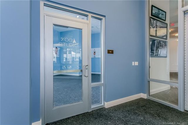 1 Harbor Point Road 257, Stamford, CT 06902