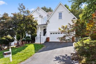 2925 Mariners Pl, Midlothian, VA 23112