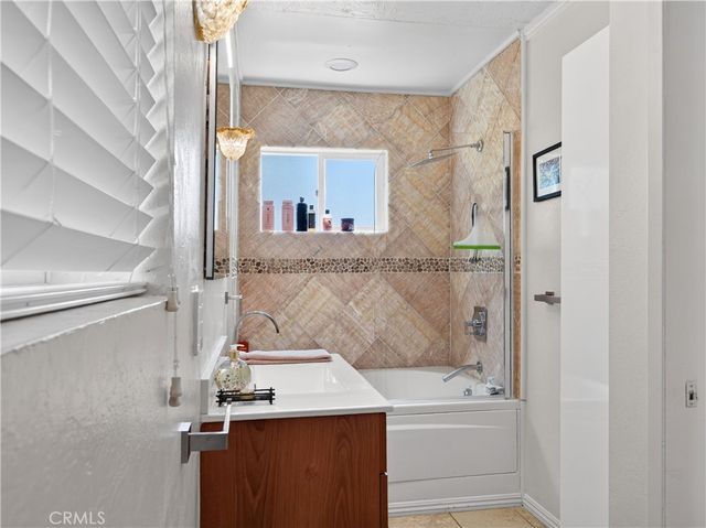 1080 Noria, Laguna Beach, CA 92651