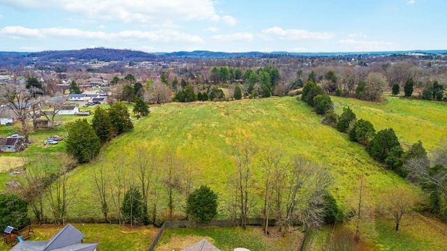 2001 KY-1247, Somerset, KY 42503