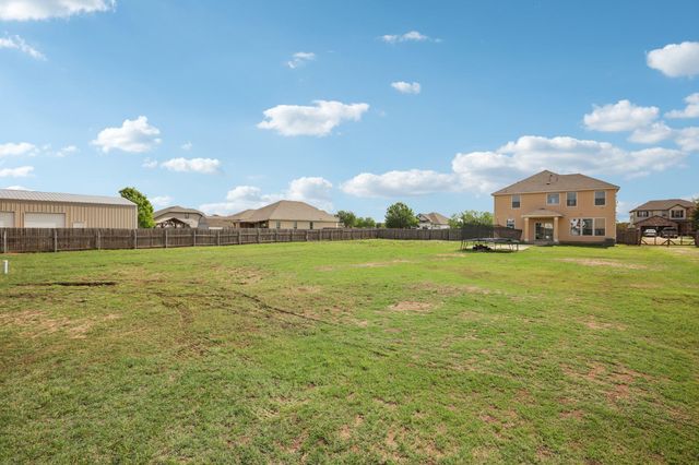 132 Brittany LN, Bastrop, TX 78602