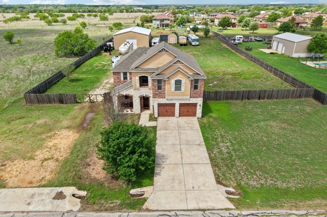 132 Brittany LN, Bastrop, TX 78602