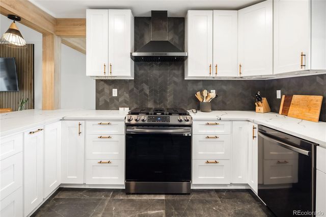 2743 S Meade Street, Denver, CO 80236