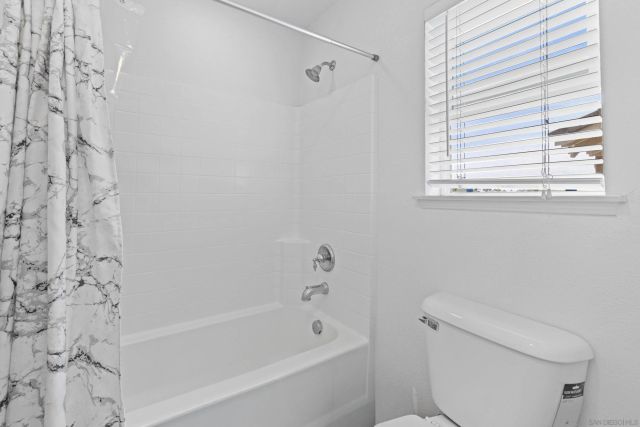 1745 Blue Water Ln, San Marcos, CA 92078