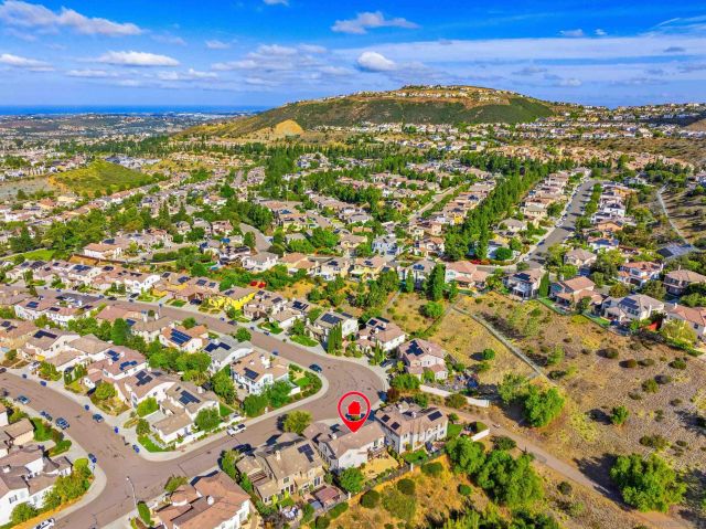 1745 Blue Water Ln, San Marcos, CA 92078