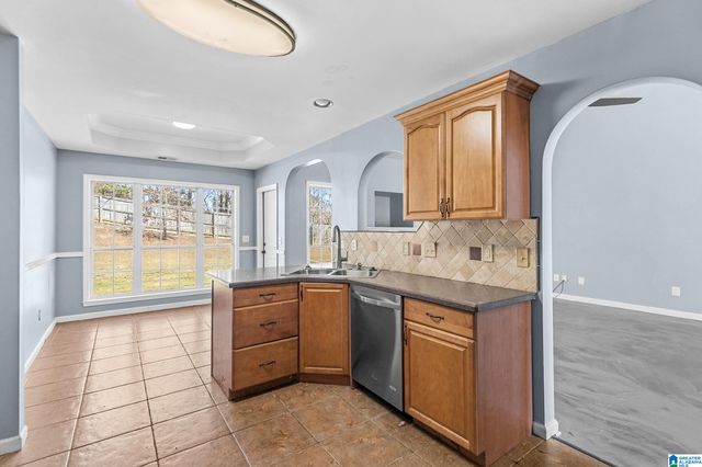 638 CAMDEN COVE LANE, Calera, AL 35040