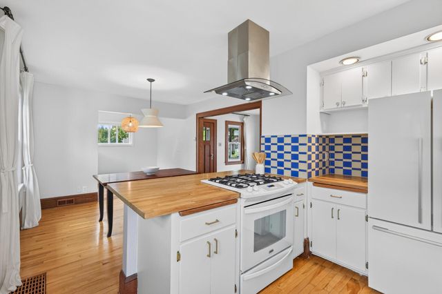 4515 44th Avenue S, Minneapolis, MN 55406