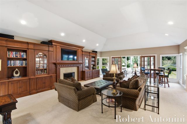 6581 Donnegal Court, Grand Rapids, MI 49546