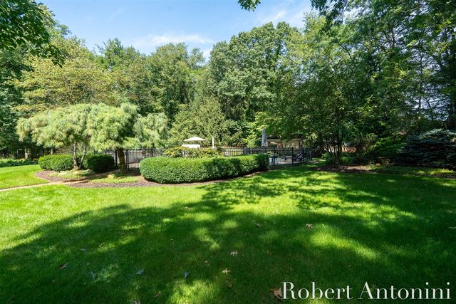 6581 Donnegal Court, Grand Rapids, MI 49546