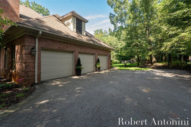 6581 Donnegal Court, Grand Rapids, MI 49546