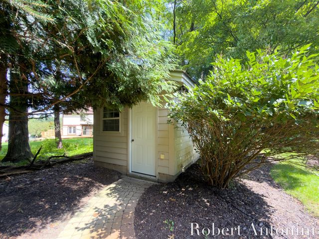 6581 Donnegal Court, Grand Rapids, MI 49546