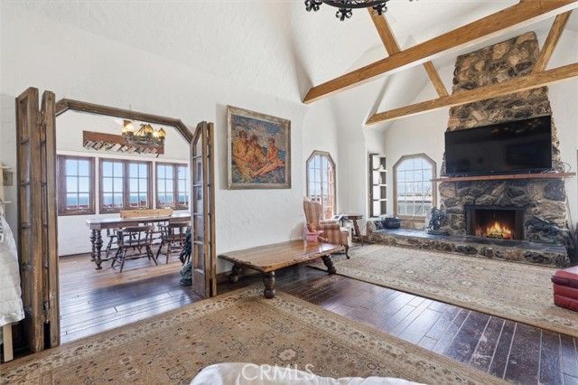 4308 Crest Drive, Manhattan Beach, CA 90266