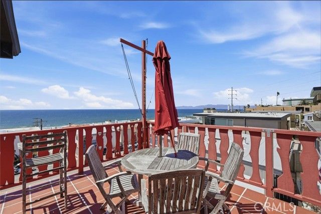 4308 Crest Drive, Manhattan Beach, CA 90266