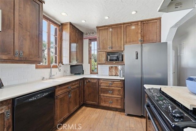 4308 Crest Drive, Manhattan Beach, CA 90266