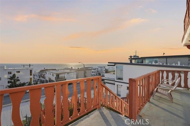 4308 Crest Drive, Manhattan Beach, CA 90266