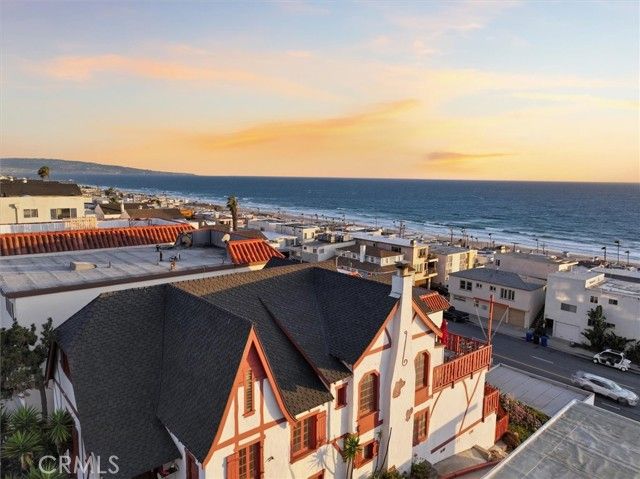 4308 Crest Drive, Manhattan Beach, CA 90266