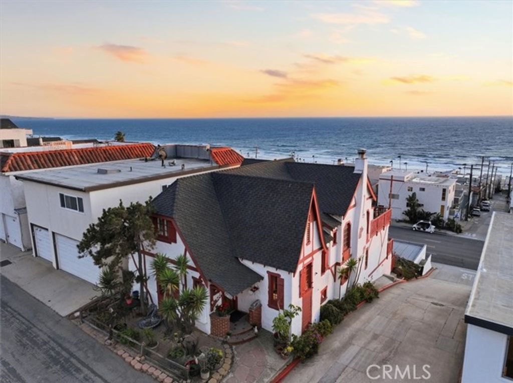 4308 Crest Drive, Manhattan Beach, CA 90266