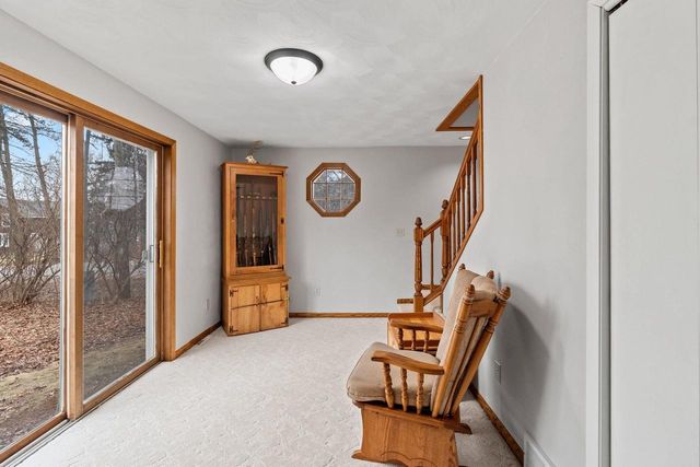 E8557 WEYAUWEGA ROAD, New London, WI 54961