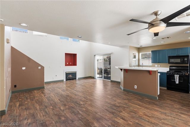 8436 Clear Avenue, Las Vegas, NV 89147