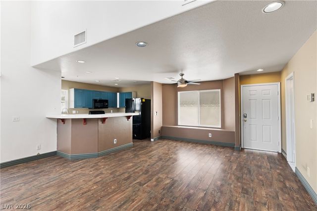 8436 Clear Avenue, Las Vegas, NV 89147