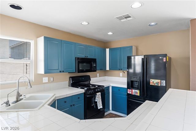 8436 Clear Avenue, Las Vegas, NV 89147