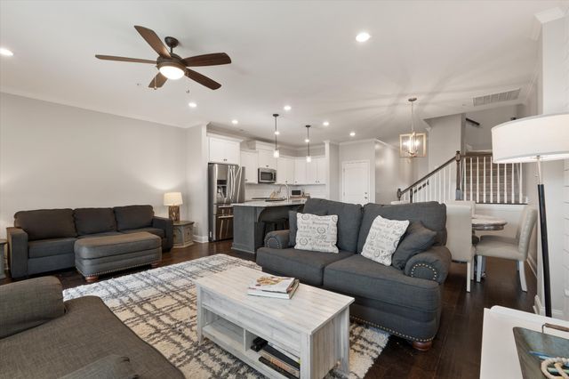 3037 Sassafras Ln, Thompsons Station, TN 37179