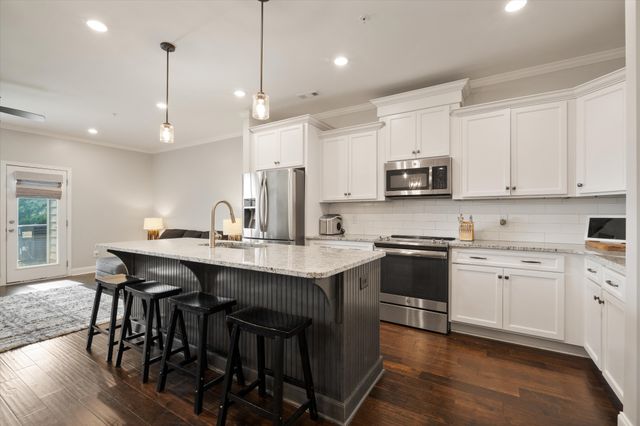 3037 Sassafras Ln, Thompsons Station, TN 37179