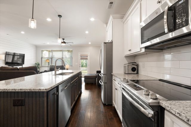 3037 Sassafras Ln, Thompsons Station, TN 37179