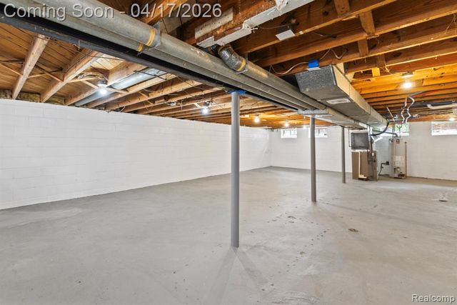 33091 Barton Street, Garden City, MI 48135