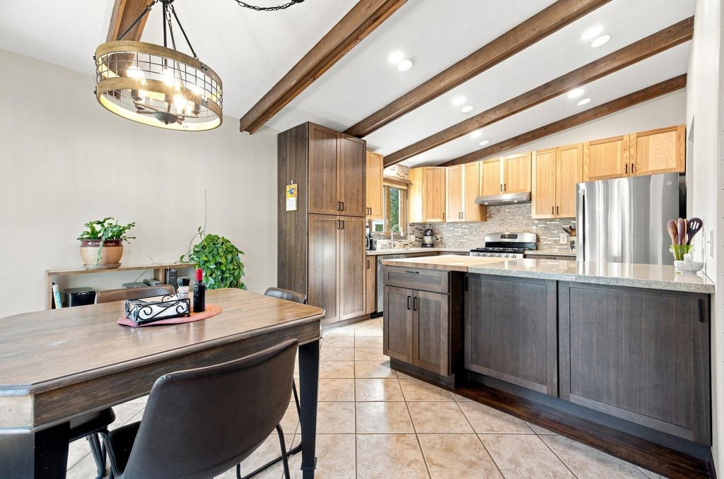1530 Lois Drive, Shoreview, MN 55126 — photo 2