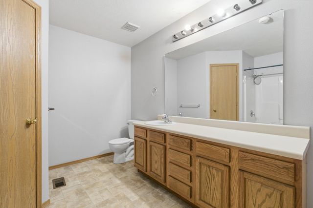 2738 E Moonlight Street, Republic, MO 65738