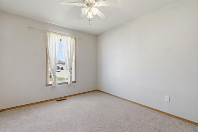 2738 E Moonlight Street, Republic, MO 65738