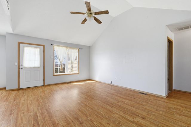 2738 E Moonlight Street, Republic, MO 65738