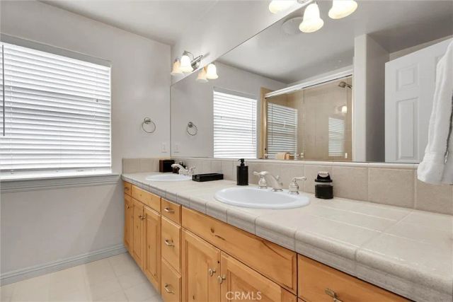 28301 Bern Lane, Lake Arrowhead, CA 92352